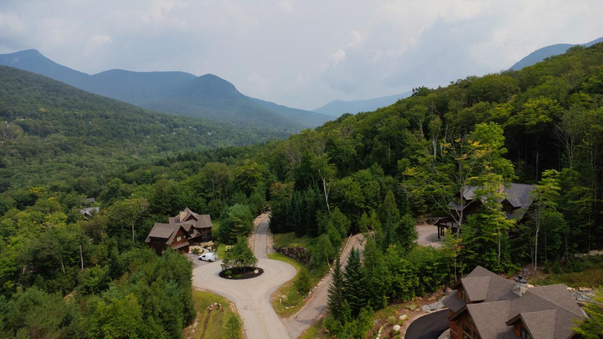 South Peak Hot Tub Pool Table 5Br Villa Lincoln Buitenkant foto