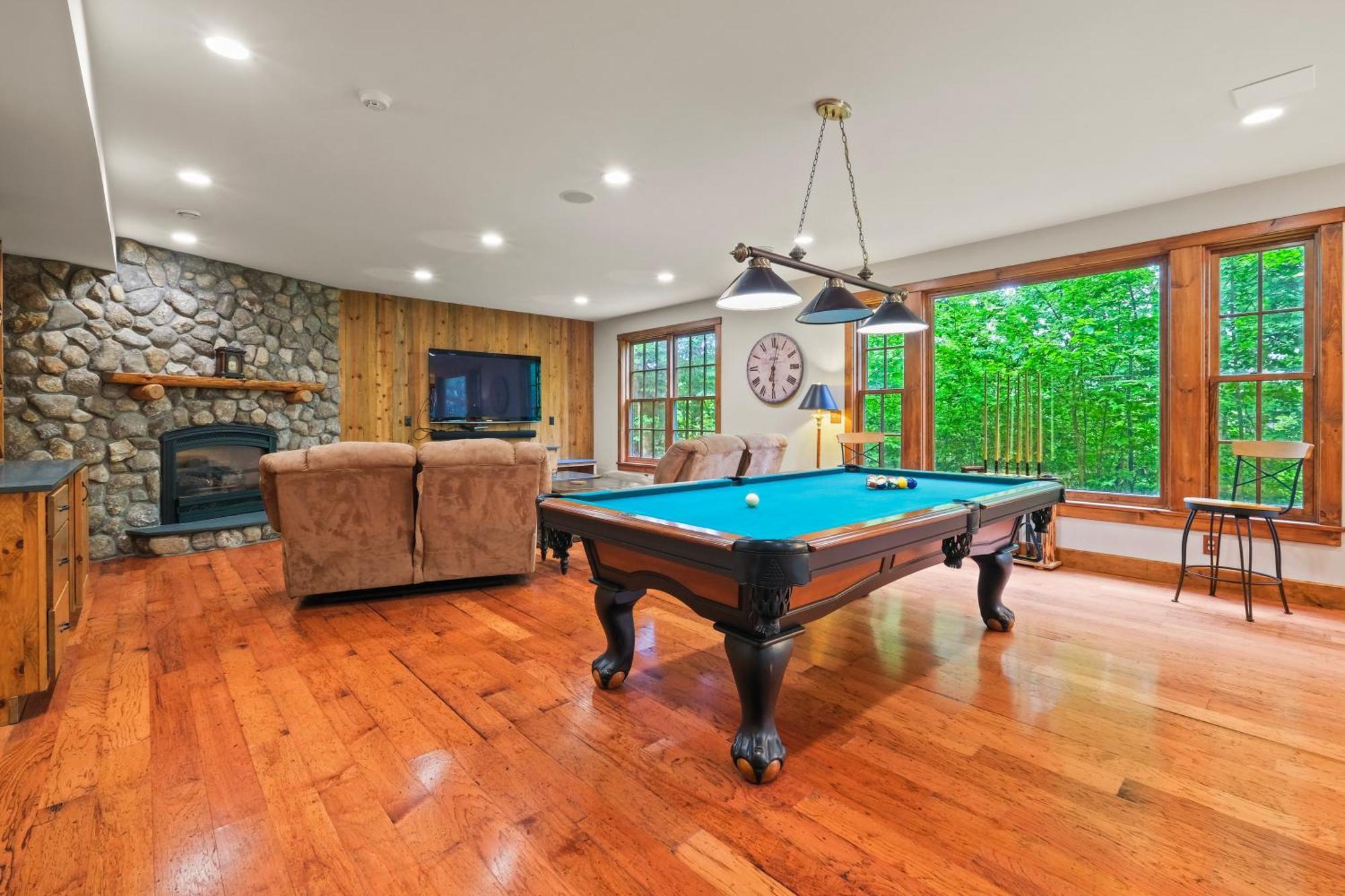 South Peak Hot Tub Pool Table 5Br Villa Lincoln Buitenkant foto